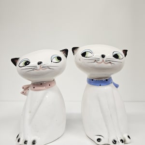Vintage Holt Howard &quot;Cozy Kitten&quot; Siamese Cat Salt and Pepper Shakers.