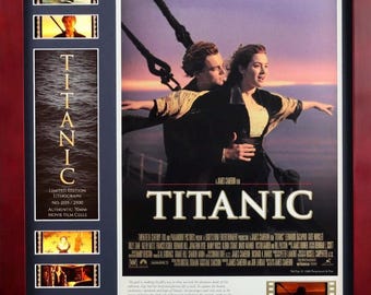 Celdas de película de 70 mm del Titanic con pantalla LED, litografía de DiCaprio Winslet, certificado de autenticidad y tarjetas originales.