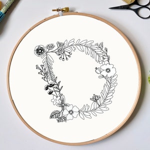 Letter D Botanical Embroidery Design | Floral Monogram PDF Embroidery Pattern