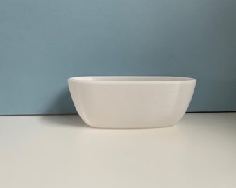 1:12 Modern Dollhouse Bathtub | Miniature, Functional, Modern White Matte Bath