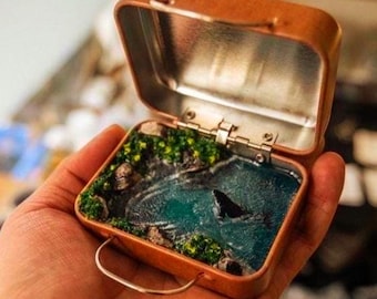 Miniaturowe pudełko z żywicy z motywem wyspy, ręcznie robiona diorama oceanu z żywicy epoksydowej, puszka podróżna z miniaturową sceną rekina, wyjątkowa dekoracja biurka, zabawka dla miłośników przyrody