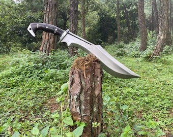 Hand Forged Carbon Steel Kukri Knife: Rosewood Handle, Leather Sheath