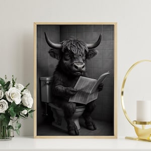 Funny Highland Cow Bathroom Poster – Sitting on Toilet Art Print – Animal Humor Wall Decor – Digital Download Printable Art