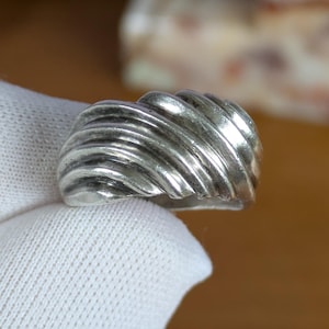 Vintage Sterling Wave Band SIZE 4.5