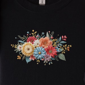 夏の花柄パッチワークスウェットシャツ、キルティングフラワーグラフィック、ボタニカルキルターギフト