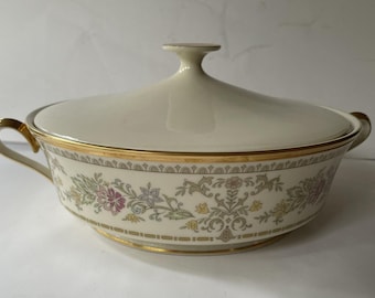 Lenox Castle Garden Covered Soup Tureen Gold Trim Floral Porcelain 9”