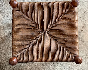 Vintage Wood Footstool with Hand-Woven Rush Seat – Mid-Century Charm