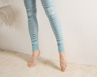 Himmelblau gestrickte Alpaka Leggings Slim Fit Herbsthose Gestreifte Strickhose Winterhose Warme Spitzenhose Dünne dünne bequeme Hose