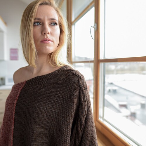 Brown Poncho Wool Hand Knitted Sweater Cape Two colors Middle Wrap cable knit ladies pelerine Christmas Gift Cape Poncho in burn shops orange