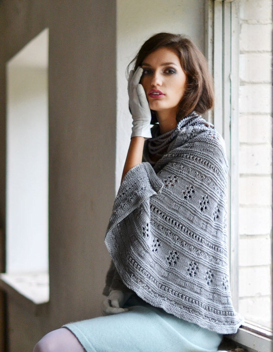 Poncho en tricot gris laine tricoté à la main Cape Cape gris moyen