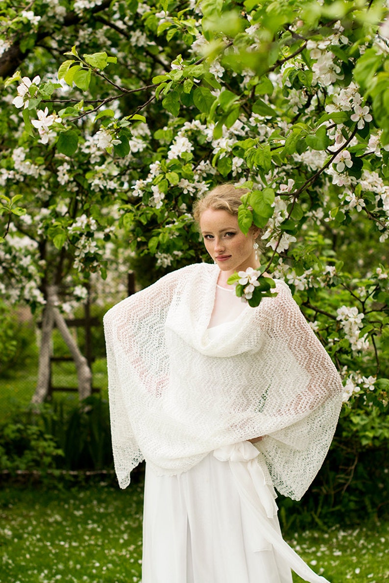 Bridal Lace Shawl White Wedding Stole Linen Shawl Knit Bridal Cover Up Summer Wedding Shawl Boho Ecru Scarf Beach wedding scarf wrap image 4