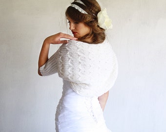 Ivory white bridal shrug Wedding handknitted bolero Warm evening cover up Soft merino wool sweater Off white knit retro cape Romantic look