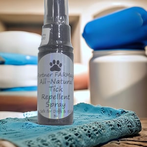 All Natural Tick Repellent Spray | Witch Hazel and Geranium | Dogs, Humans & Gear | 1 oz Spray Bottle | Fortner Farm Herbal Wellness