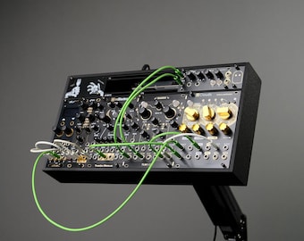 Eurorack Case - 4U / 50 HP / 66 HP - VESA - color configurable