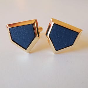 Mets baseball cufflinks made from Shea Stadium dugout bench by Legendary Man®