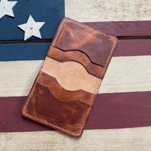 Cartera de cuero plegable