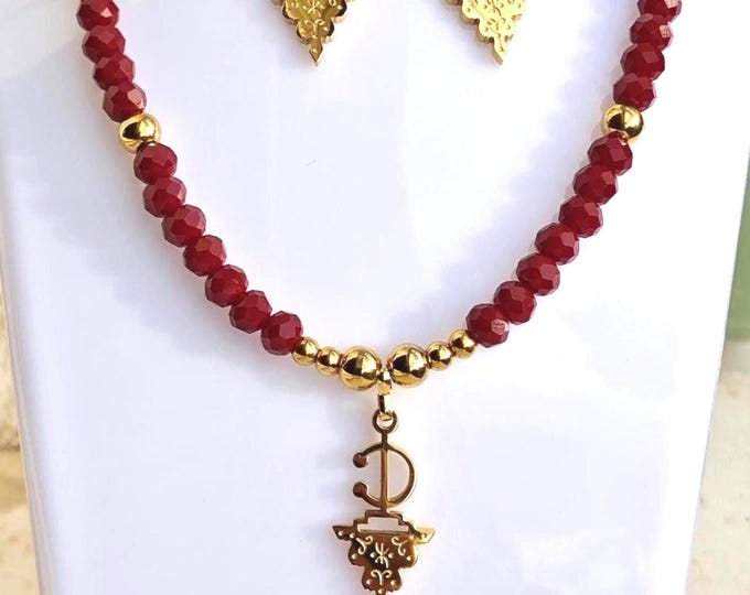 Parure Amazigh Fait Main – Collier & Boucles d’Oreilles – Pierres Naturelles Beige et Acier Inoxydable Plaqué Or 18K