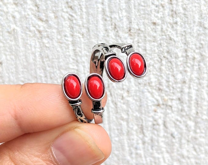 Bague métal argenté inspiration bijoux kabyle - bague tentacules avec détails élégants. Taille ajustable