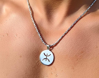 Magnifique collier homme avec signe ⵣ amazigh –Grande qualité acier inoxydable - Magnifique chaîne 316 L - Collier berbère- collier ethnique