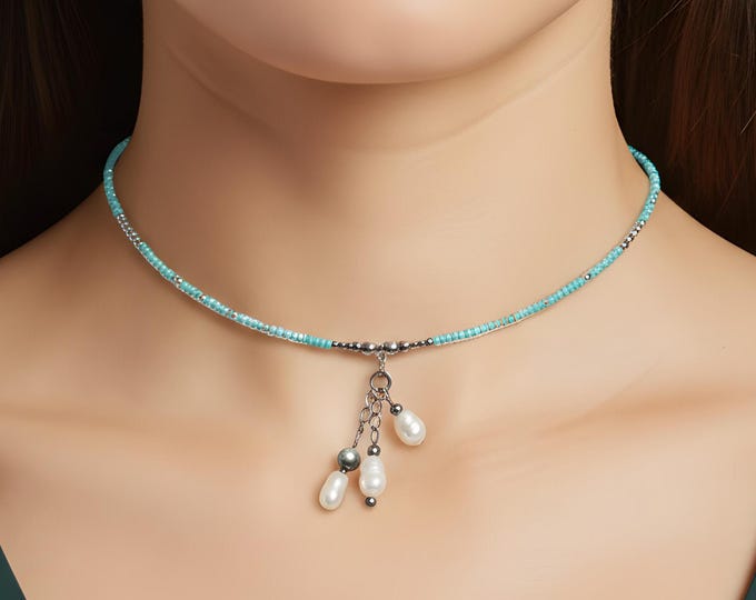 Collier femme perles de rocaille et perles nturelles- Collier  avec un petit yaz en guise de pampille pour une touche berbère amazigh