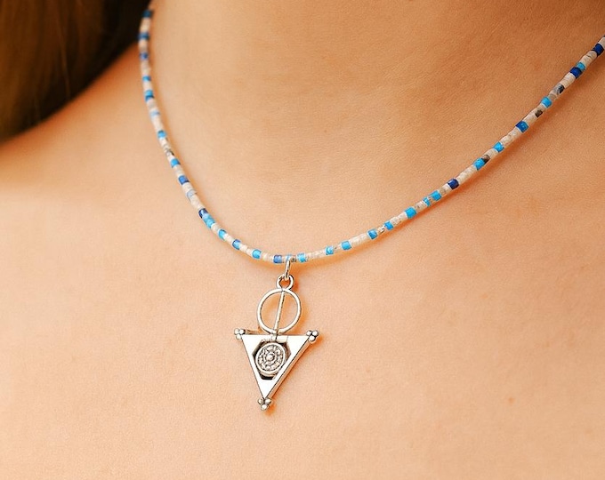 Collier amazigh berbère femme - Collier Tizerzit– collier berbère- collier ethnique- bijoux amazighs. Fait main