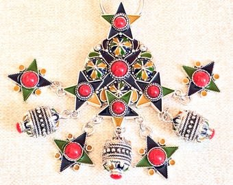 Magnifique broche amazigh berbère femme - berbère- ethnique- bijoux amazighs kabyle en métal émaillé.