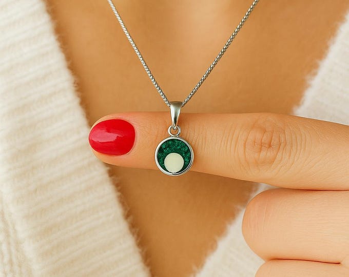 Collier argent sterling 925  pendentif en argent massif - Minimaliste élégant - tout type d'occasions. Fait main: copeaux de verre et résine