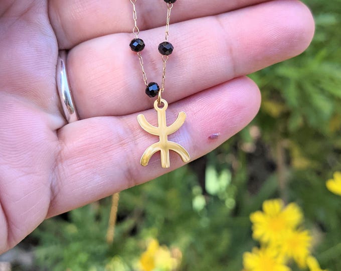 Collier berbère en acier inoxydable et perles noires – Symbole Amazigh | Doré ou Argenté