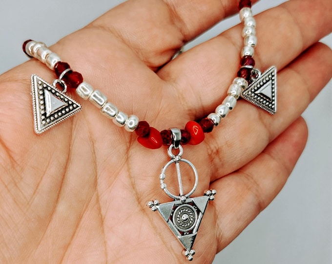 Collier amazigh berbère femme - Collier Tizerzit– collier berbère- collier ethnique- bijoux amazighs. Fait main