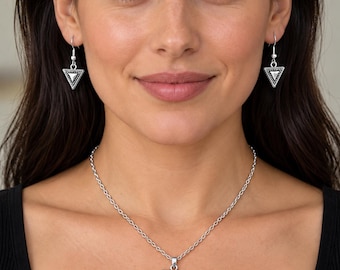 Collier femme- amazigh berbère géométrique triangle – collier ethnique