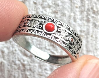 Bague argent 925 cornaline naturelle - bague ethnique avec ciselures - Grande qualité argent. Taille ajustable