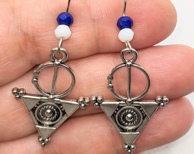 Boucles d'oreilles amazigh berbère femme argent plaqué -Tizerzit– boucles d'oreilles berbère- ethnique- bijoux amazighs. Fait main