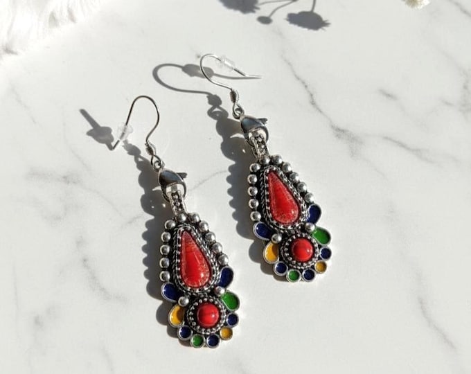 Parure femme- amazigh kabyle berbère traditionnelle minimaliste avec une chaîne– Parure ethnique - parure