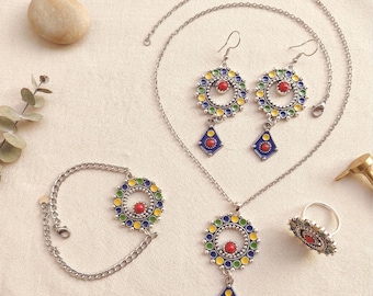 Eléments de parure femme- amazigh kabyle berbère traditionnelle minimaliste avec une chaîne– Parure ethnique - parure kabyle