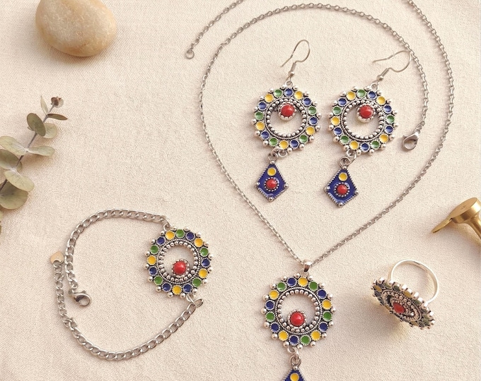 Eléments de parure femme- amazigh kabyle berbère traditionnelle minimaliste avec une chaîne– Parure ethnique - parure kabyle