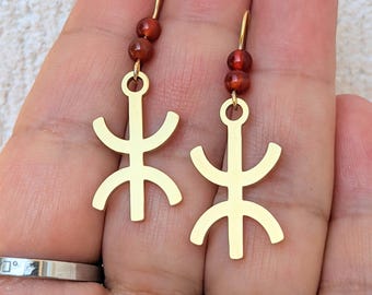 Boucles d'oreilles YAZ tifinagh acier inoxydable avec pierres naturelles– Adaptation moderne d'un bijou amazigh– berbère- ethnique- amazigh.