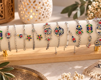 Bracelet Berbère Émaillé Kabyle en Métal Argenté | Bracelet ethnique Rouge, Bleu, Vert | Inspiration bijoux Traditionnels kabyles