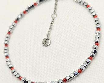 Bracelet perles de corail & hématites argentées – Fin, élégant et fait main dans le sud de la France