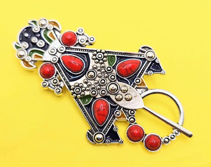 Magnifique broche amazigh berbère femme - berbère- ethnique- bijoux amazighs kabyle en métal émaillé.