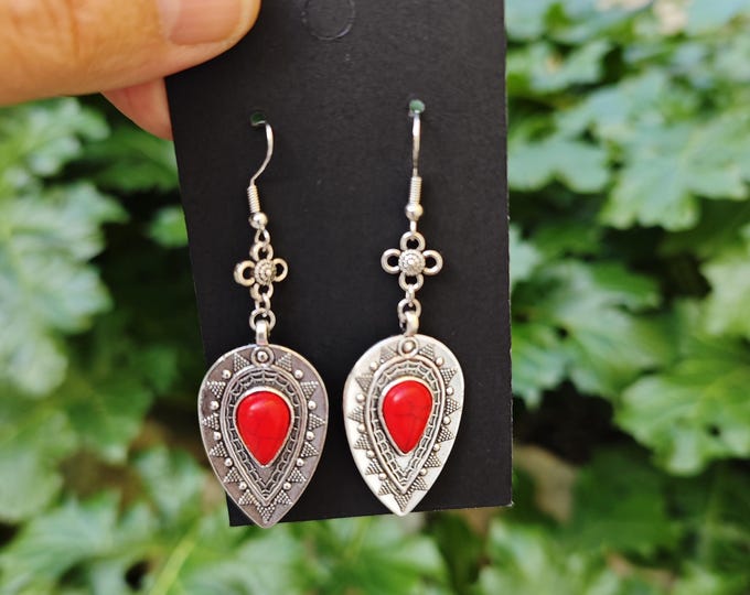 Boucles d'oreilles femme en métal argenté – boucles d'oreilles bohèmes - ethniques.