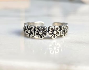 Bague en Argent - Motif Fleurs. Taille ajustable