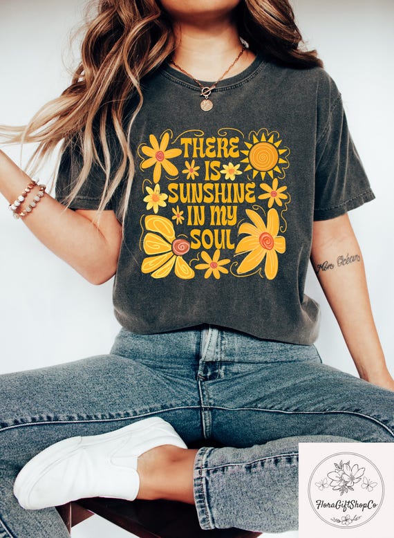 Sunshine In My Soul Comfort T-Shirt, Mental Health Shirt, Retro Boho Summer Vibes Shirt, Hippie Flower T Shirt, Aesthetic Women's Tee