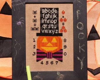 Ship's Manor Pumpkin Smarts Pattern