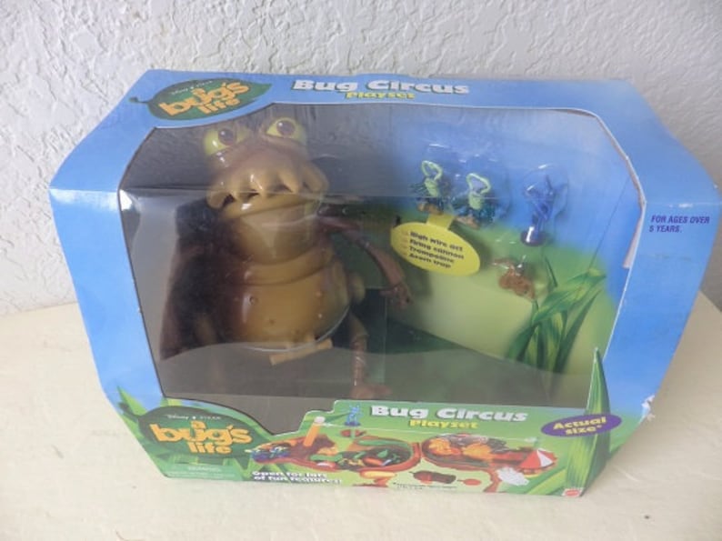 RARE Bug Circus Play set Polly Pocket Style, but Bigger It/'s a Bug/'s Life New in Box.