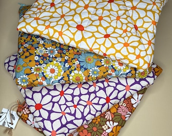 OVITEK ZA LAPTOP; Capa para laptop estilo boho para mulheres criativas que detestam acessórios tecnológicos sem graça.