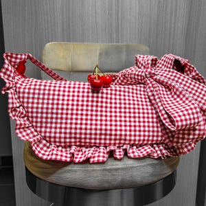 Retro TAŠKA – Adjustable Ruffled Crossbody Bag | Handmade Vintage Vibes