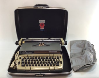 Vintage Portable Electric Typewriter in Case 1966 Smith Corona SCM Electra 220 Grey Green