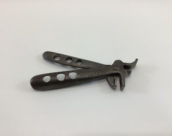 Cast Iron Specialty Removal Pliers W D Brackett Antique Hand Tool Gadget