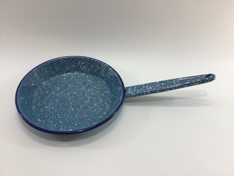 Graniteware Enamelware 9 Skillet Blue and White Country Etsy