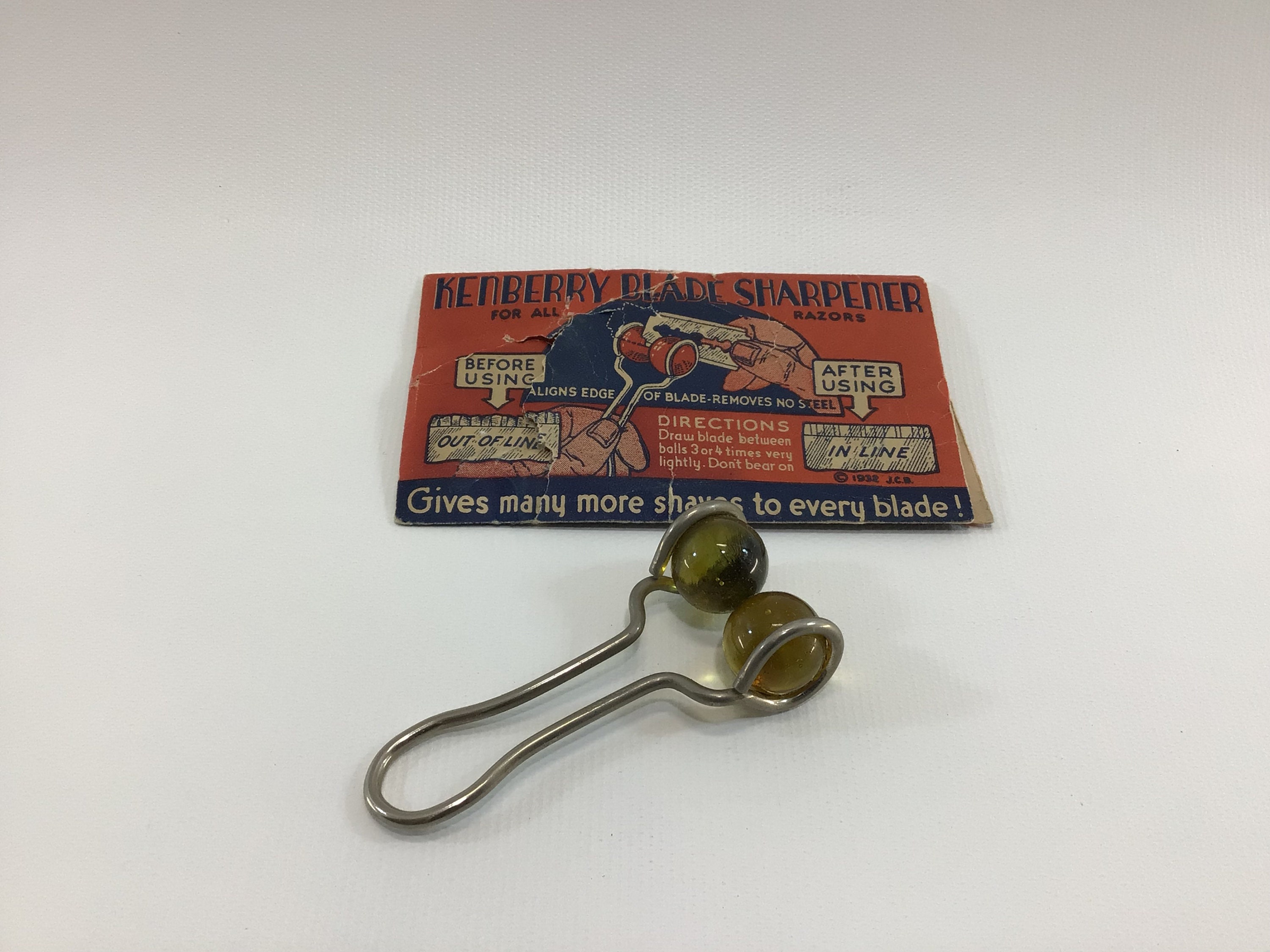 Ken Berry Blade Sharpener Vintage 1930's Shaving Accessory Collectible